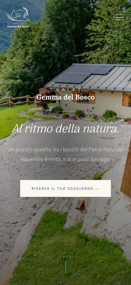 Sito Chalet Gemma del Bosco da smartphone con lo chalet nel bosco e il pulsante per il soggiorno
