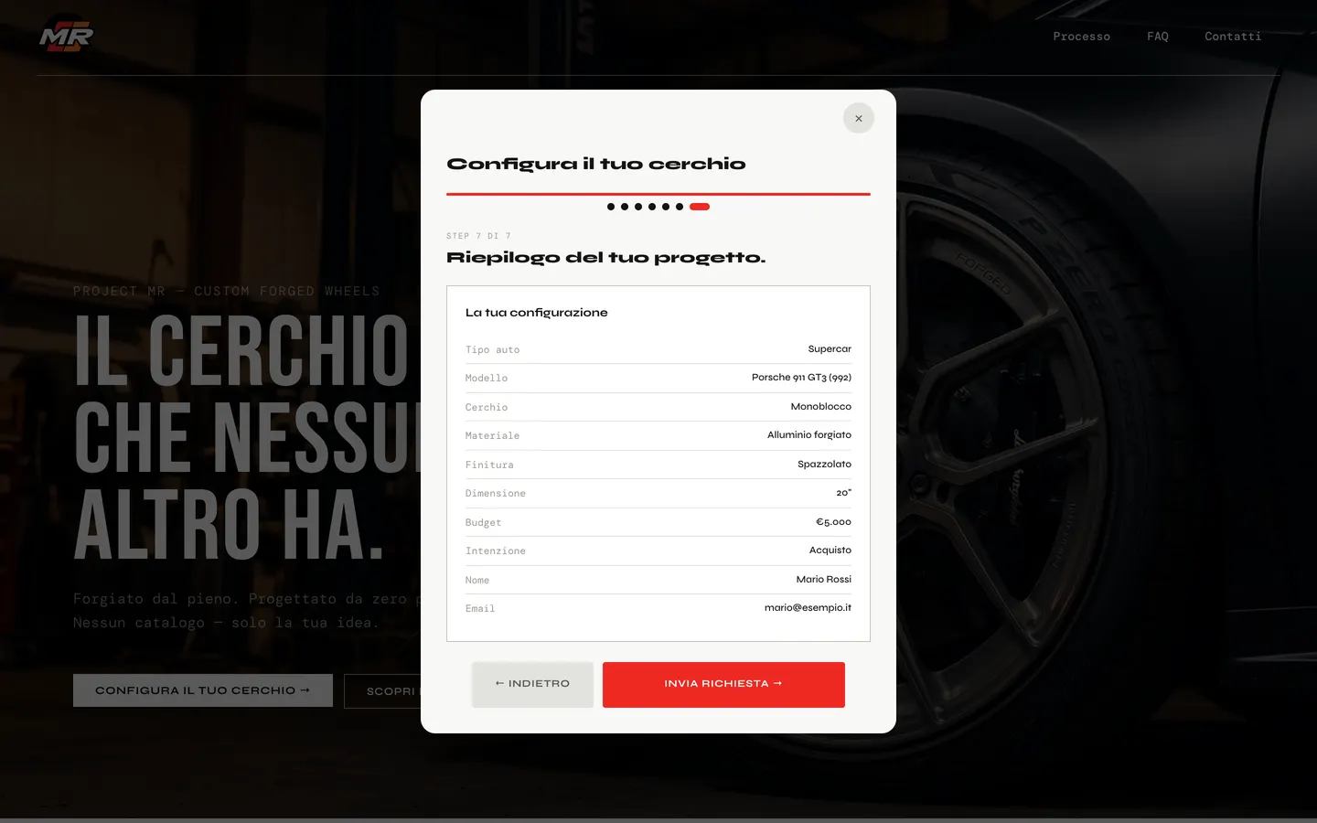 Configuratore ProjectMR, riepilogo finale: auto, modello, tipo di cerchio, materiale, finitura, misura e intenzione prima di inviare la richiesta